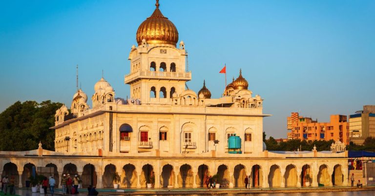 Facebook Caption Ideas That Instantly Improve Your Social Media Impact